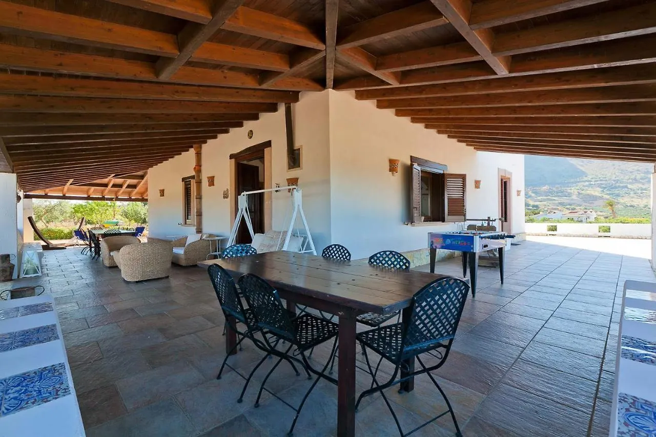 קאסטלמארה דל גולפו Villa Ophelia איטליה